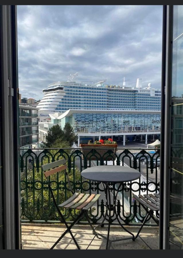 Relax In Darsena - Savona Apartman Kültér fotó