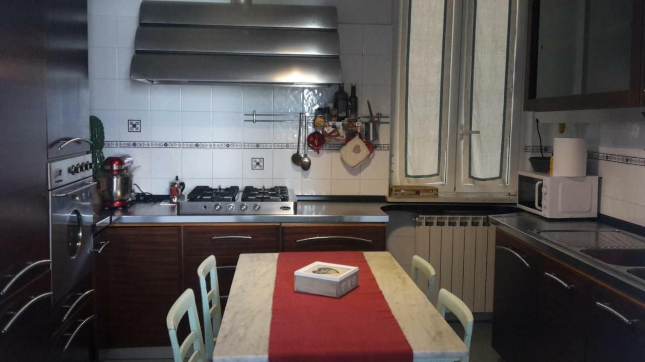 Relax In Darsena - Savona Apartman Kültér fotó